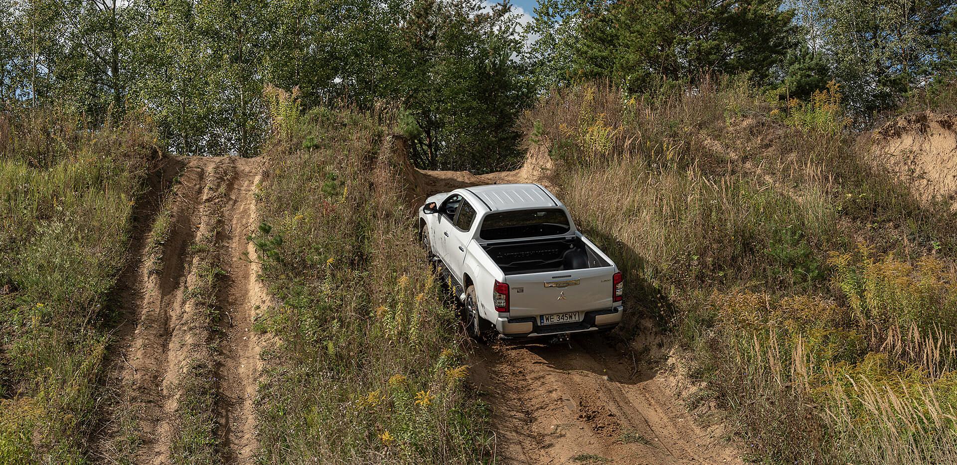 l20020_10.jpg