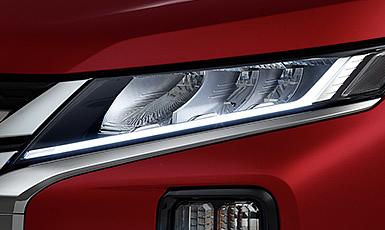 Przednie reflektory BI-LED w standardzie