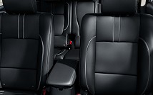 7_EU18PHEV_SEAT_MAIN_master-rev-1.jpg
