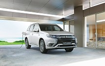 1_Outlander_PHEV_MY20.jpg