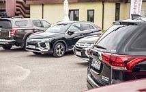 MITSU_19_012-1200x800.jpg