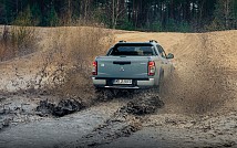 l200stark_04.jpg